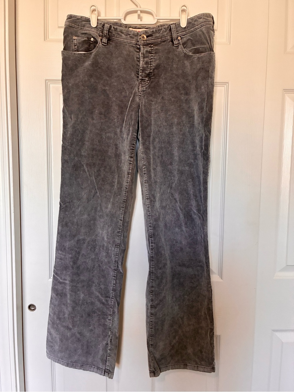 Kama Corduroy Pants Fine Wale Gray Button Fly Women’s Size 11